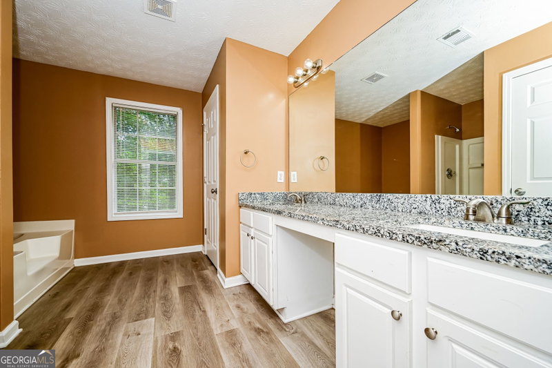 Photo 11 of 3807 Button Gate Court