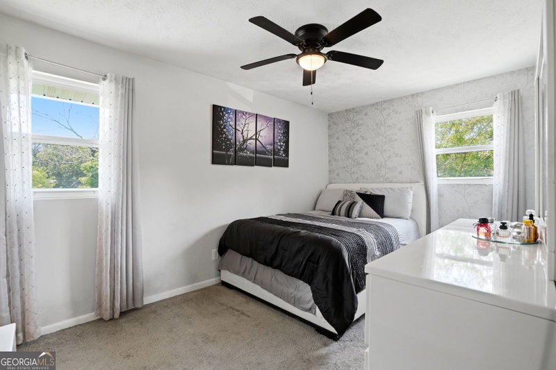 Photo 9 of 405 King Arthur Court