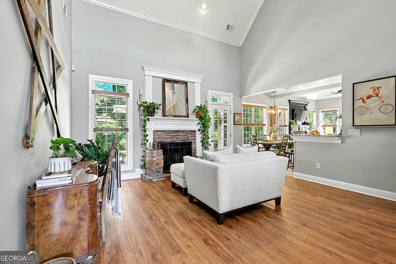 Photo 11 of 4 White Oak Lane