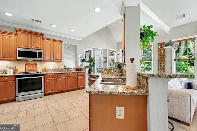 Photo 18 of 4 White Oak Lane