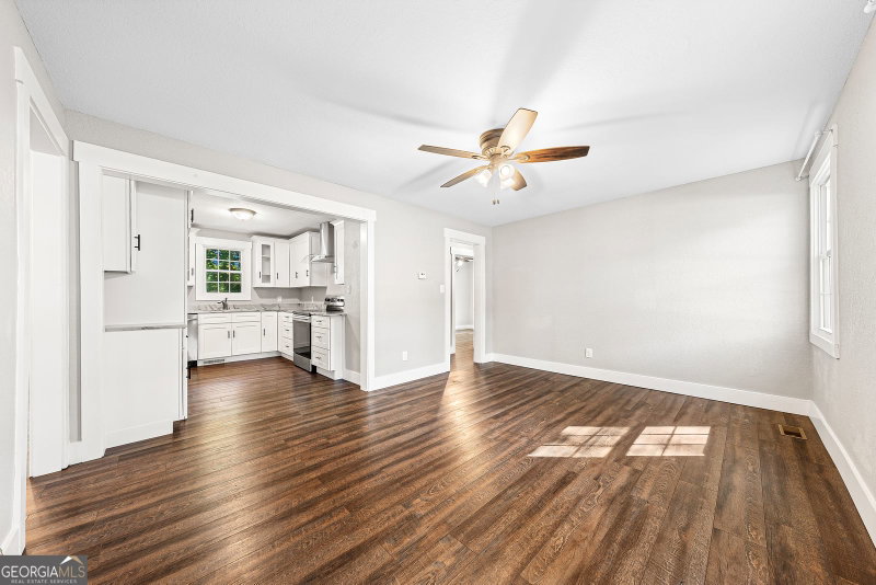 Photo 4 of 106 Hart Terrace