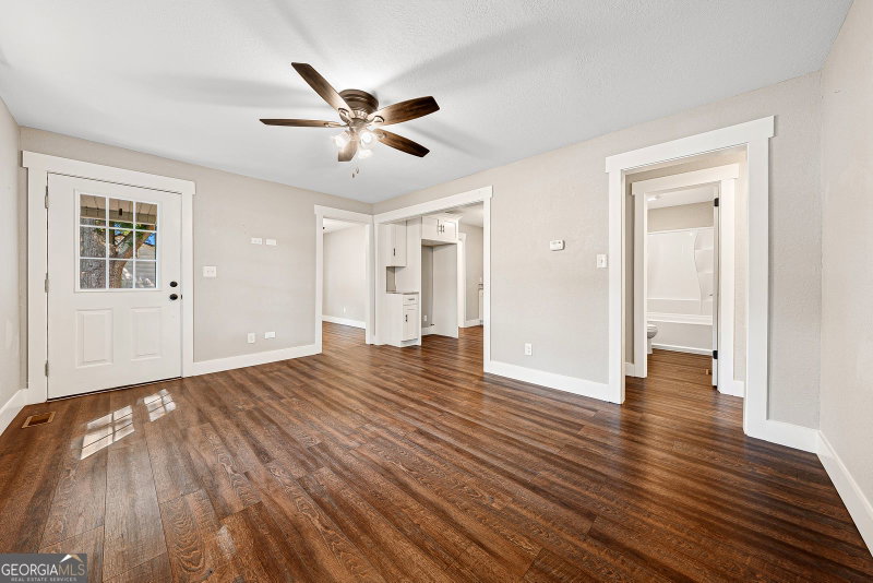 Photo 5 of 106 Hart Terrace