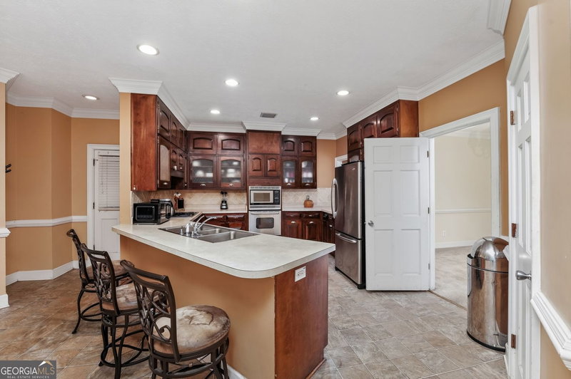Photo 18 of 3450 Mackenzie Court