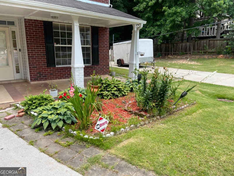Photo 2 of 760 Wymill Road