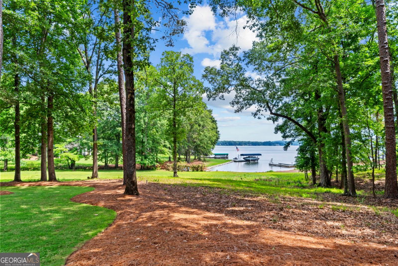 Photo 9 of 111 Blue Heron Drive