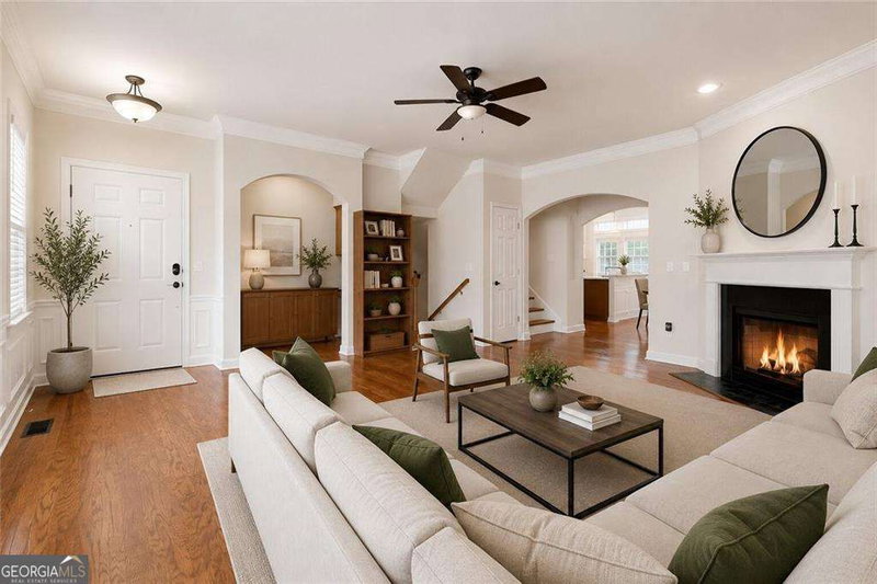 Photo 13 of 10823 Yorkwood Street