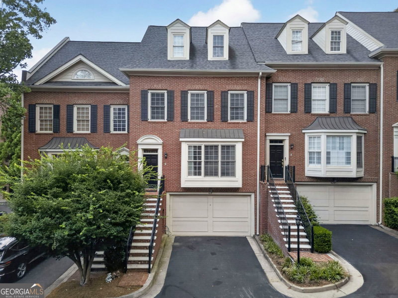1735 Peachtree Street NE #619