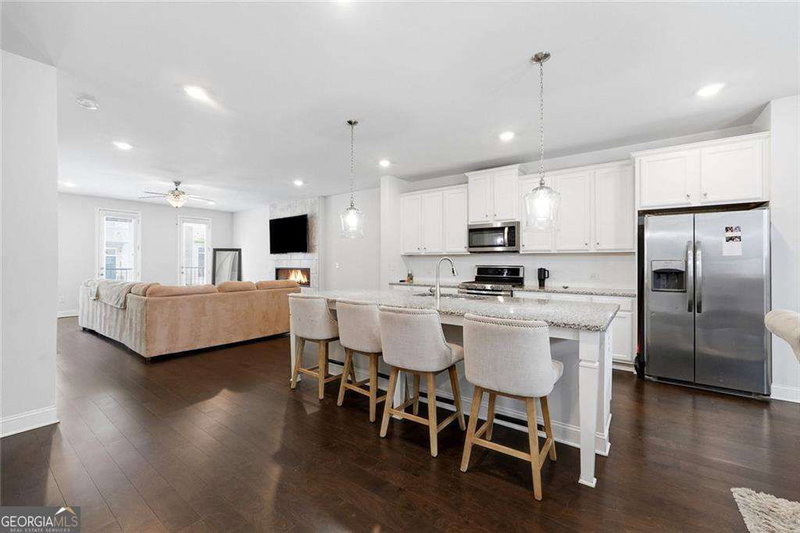Photo 2 of 2375 Tarben Drive