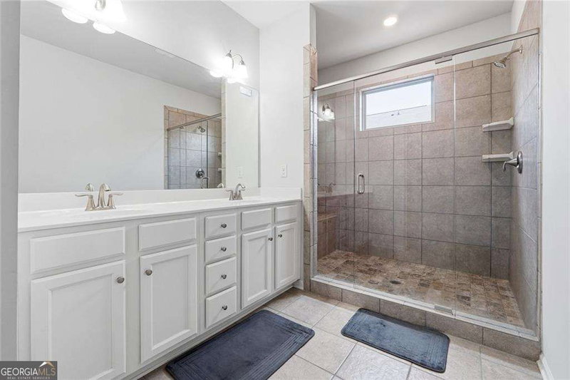 Photo 18 of 2375 Tarben Drive