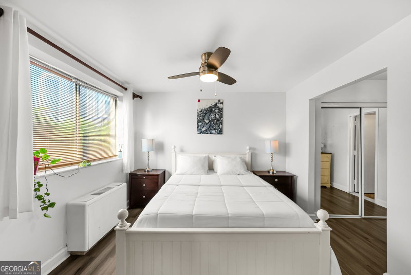 Photo 8 of 215 Piedmont Avenue NE #APT 305