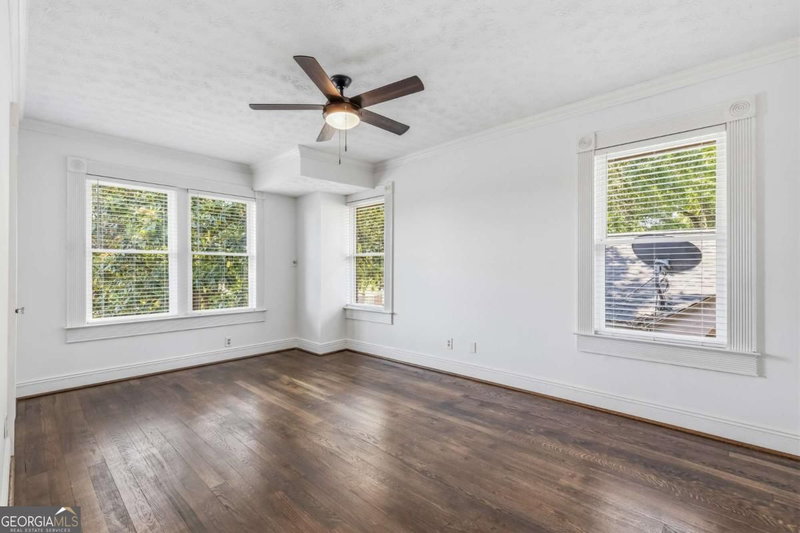 Photo 16 of 672 Kennesaw Avenue NE