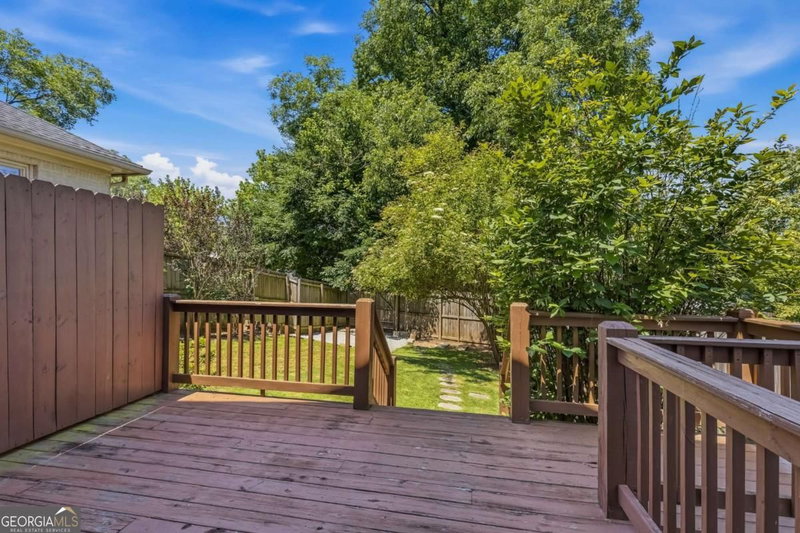 Photo 23 of 672 Kennesaw Avenue NE