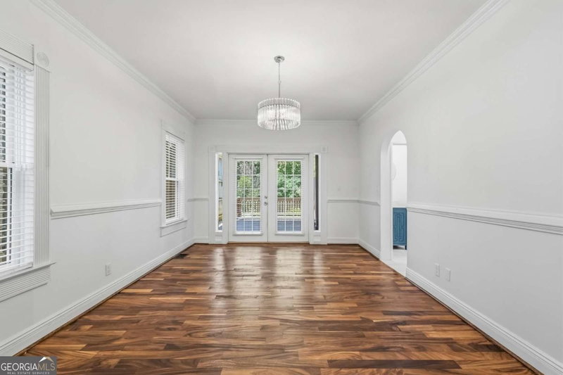 Photo 9 of 672 Kennesaw Avenue NE