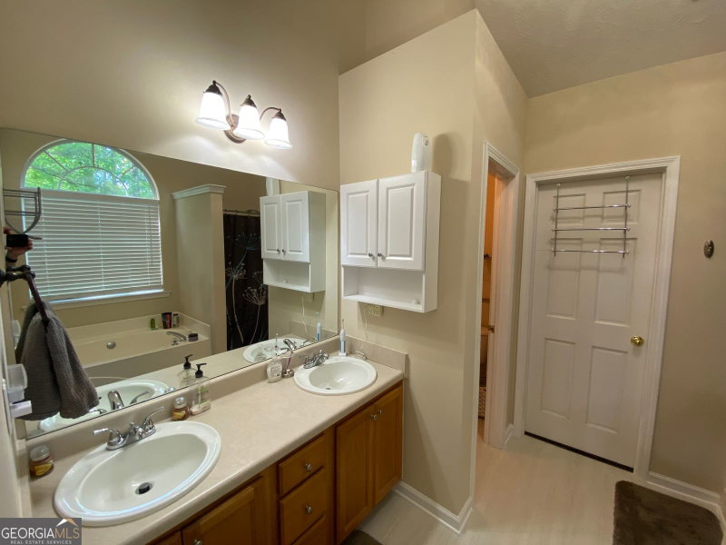 Photo 11 of 312 Cascade Court