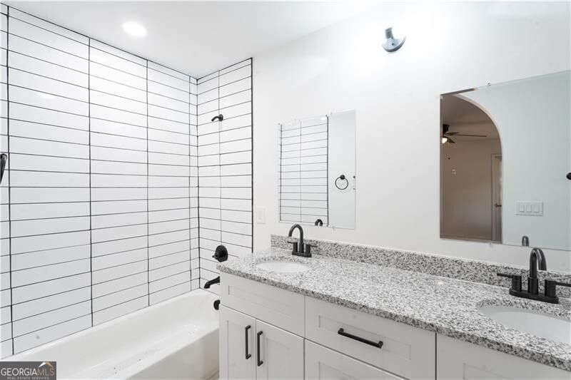 Photo 11 of 2203 Second Avenue