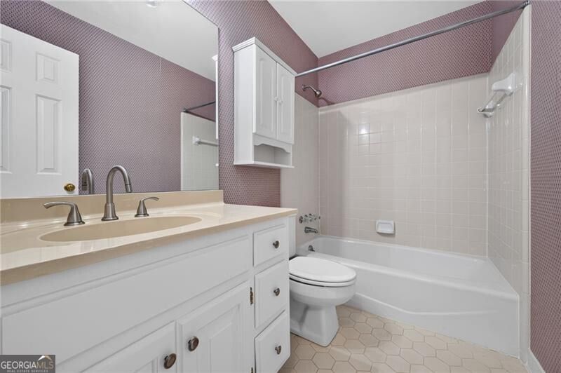 Photo 32 of 5427 Trentham Drive