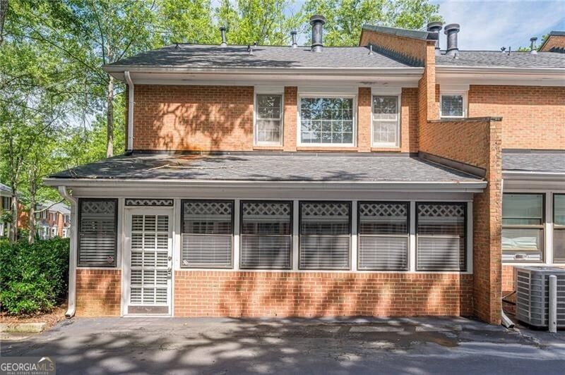 Photo 34 of 5427 Trentham Drive