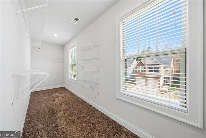 Photo 18 of 4095 Lake Manor Way