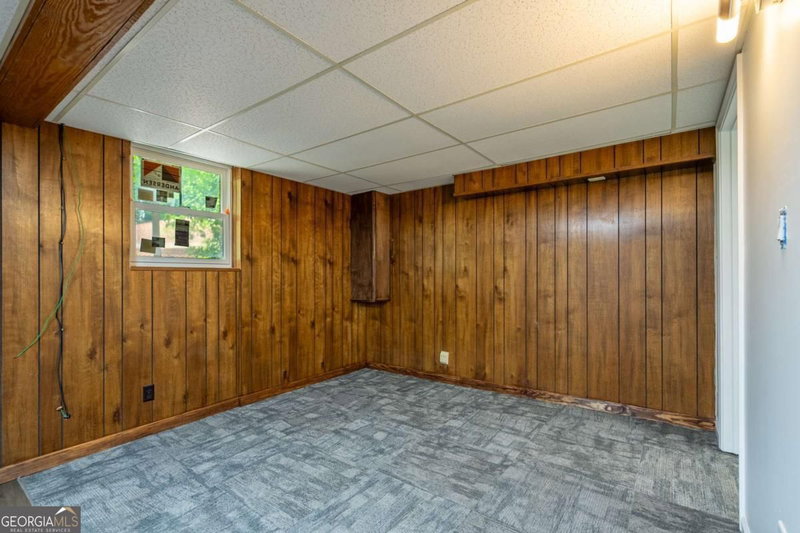 Photo 14 of 3430 Hillbrook Court SW