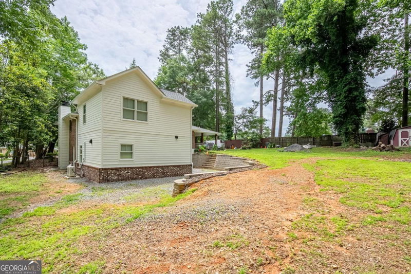 Photo 6 of 3430 Hillbrook Court SW