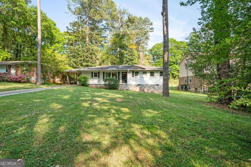 Photo 2 of 1428 Sandy Lane
