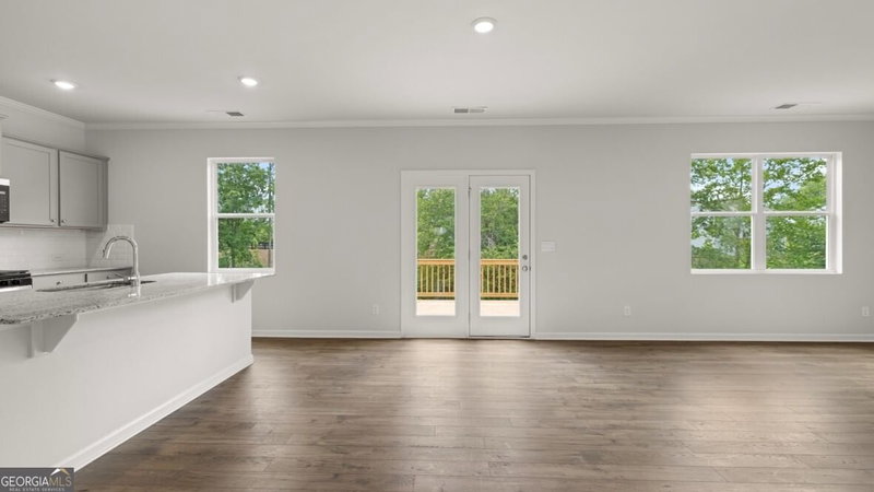 Photo 9 of 50 Thompson Court