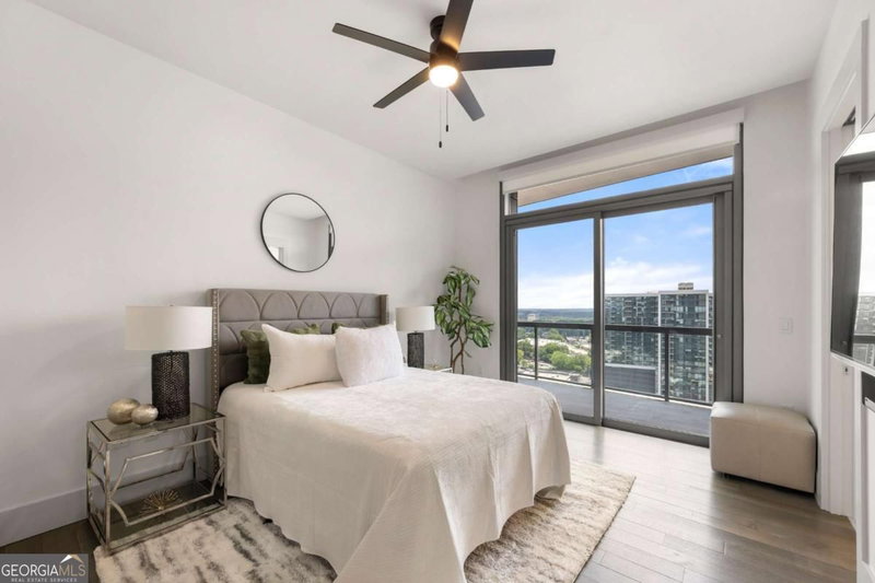 Photo 42 of 3107 Peachtree Road NE #1804