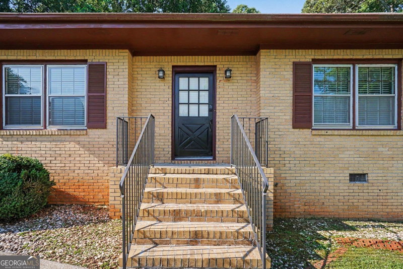 Photo 5 of 7317 Deerwood Drive