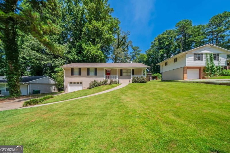 1518 Pine Glen Circle