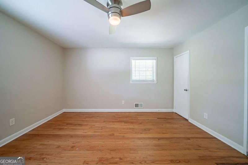 Photo 13 of 1518 Pine Glen Circle