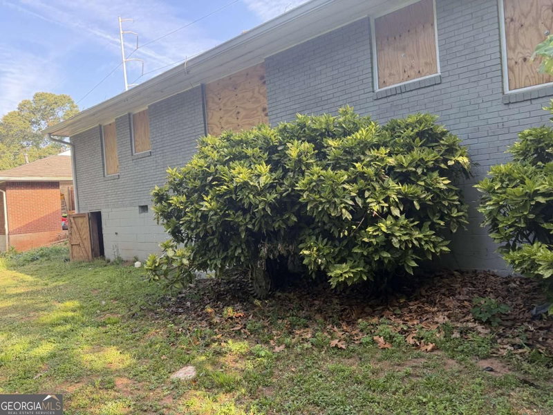 Photo 2 of 4881 Glenwood Road