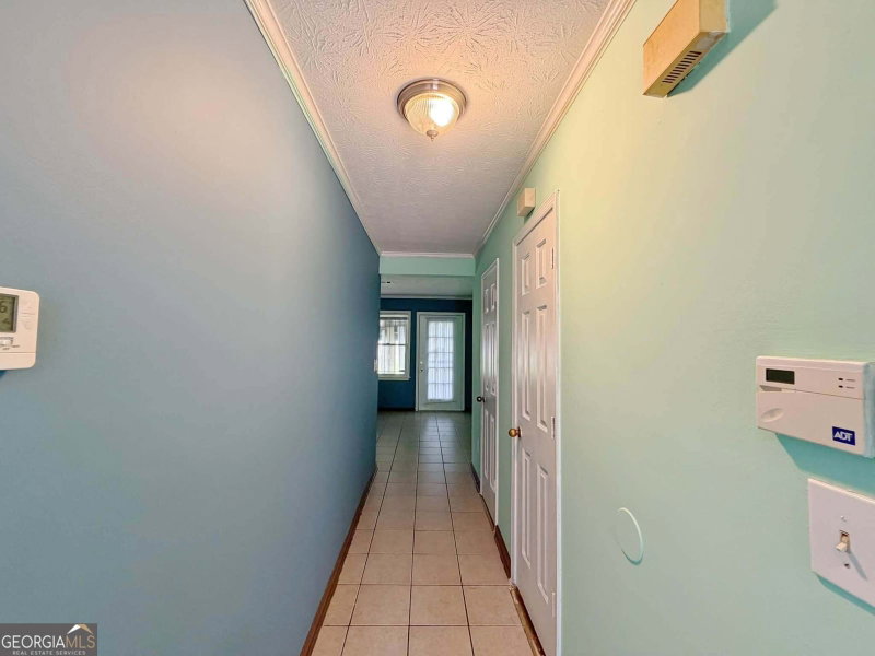 Photo 14 of 935 Six Oaks Circle #B