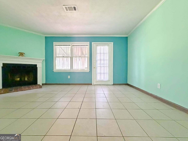 Photo 16 of 935 Six Oaks Circle #B