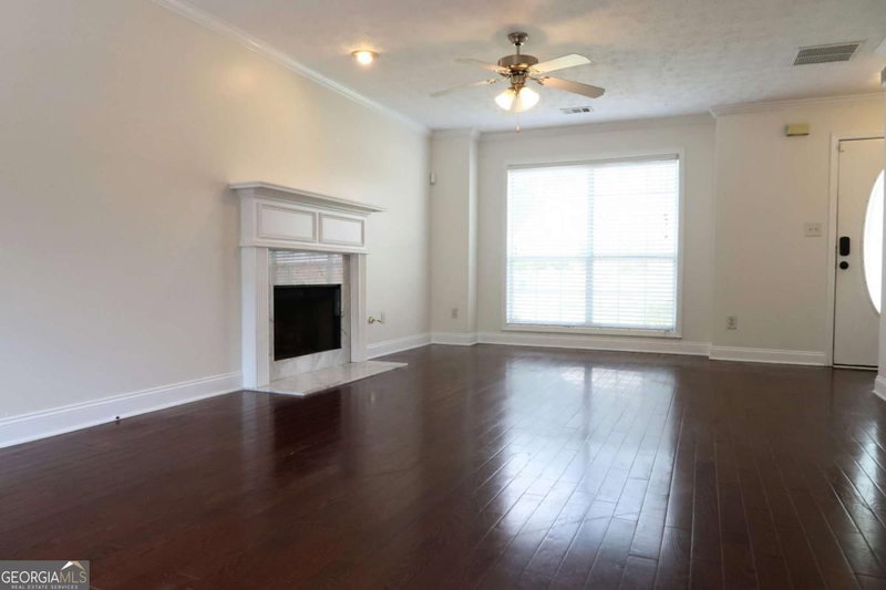 Photo 7 of 155 Summer Leigh Drive
