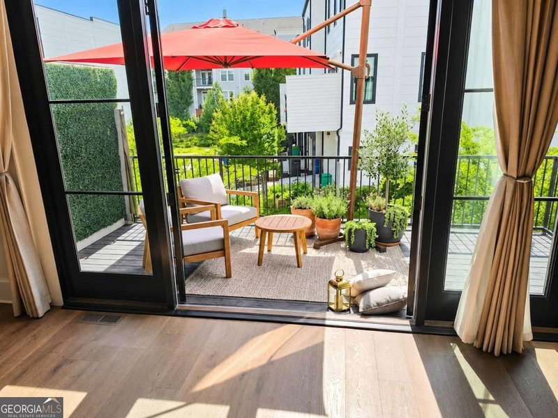 Photo 10 of 2522 Appleden Place #6