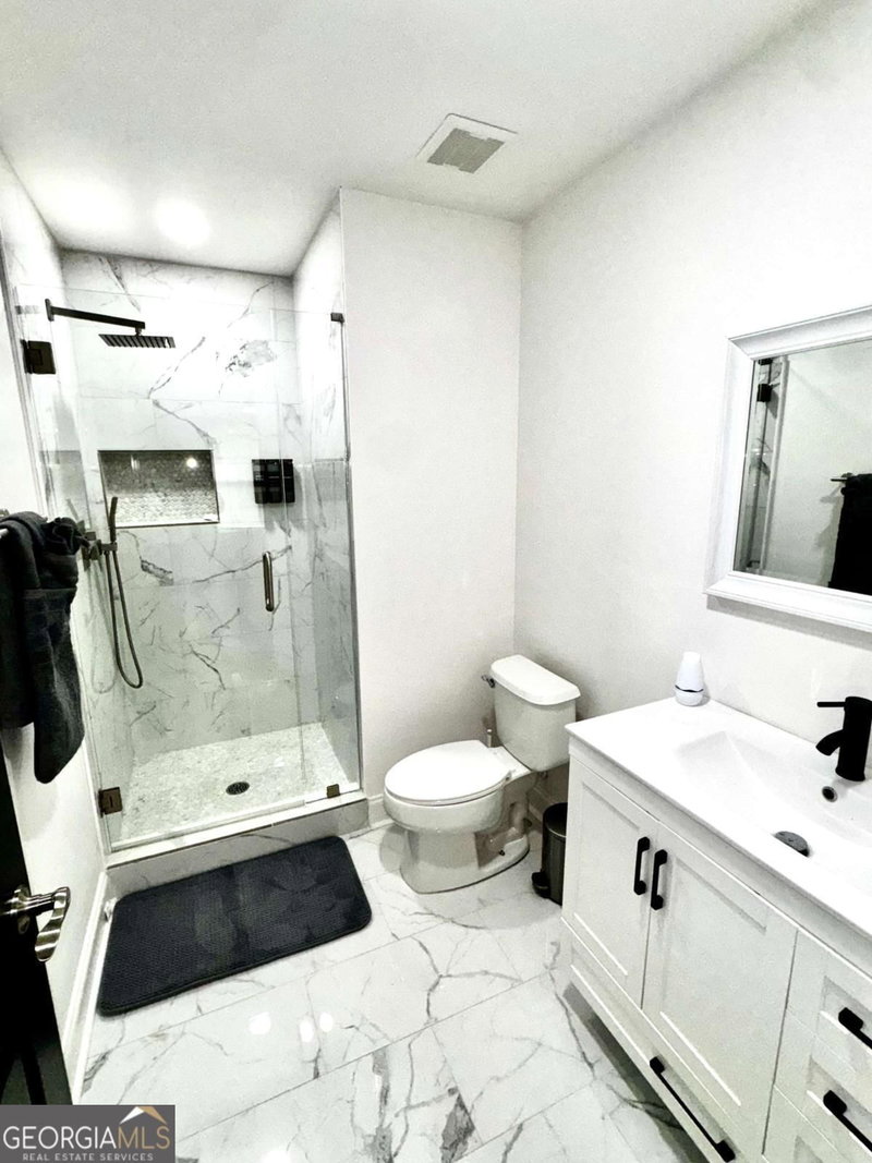 Photo 10 of 849 Wood Street NW