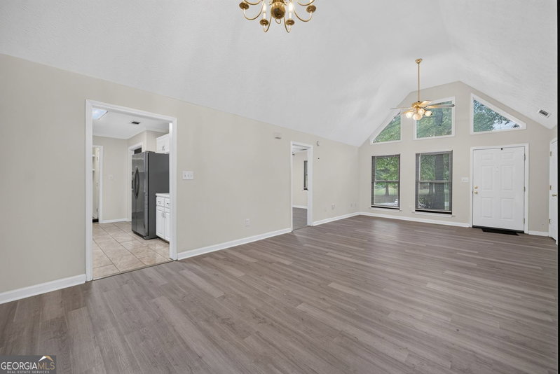 Photo 11 of 494 Spring Street