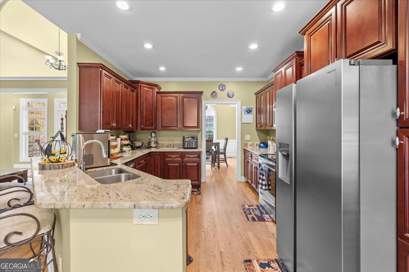 Photo 19 of 4050 Golfview Court