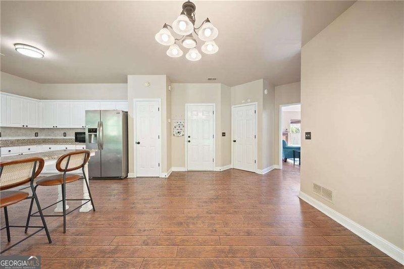 Photo 11 of 3115 Ivey Oaks Lane