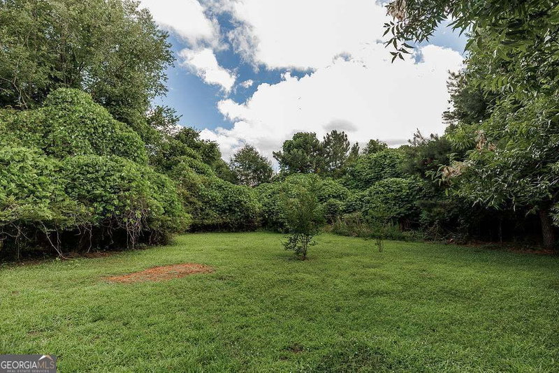 Photo 40 of 391 Gober Road
