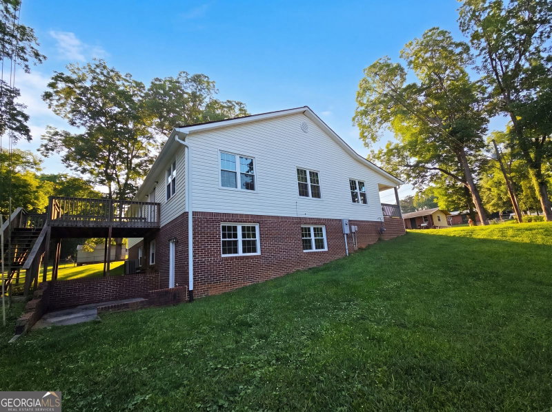 Photo 20 of 45 Griffith Street