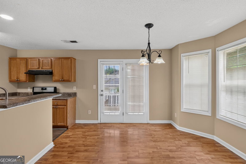 Photo 20 of 1024 Abercorn Way