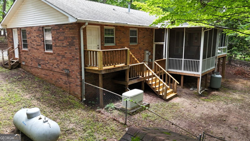 Photo 7 of 240 Bent Oak Drive