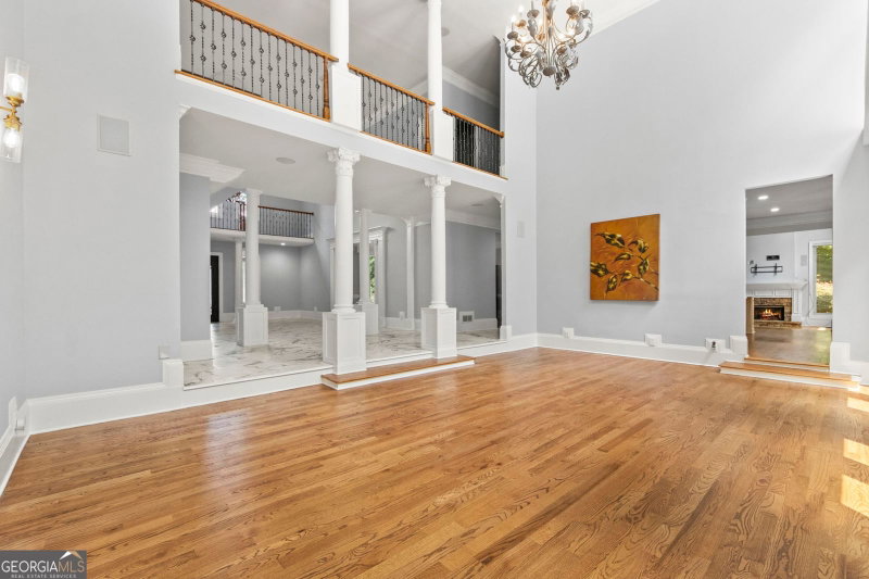 Photo 13 of 335 Birkdale Drive