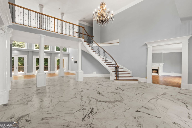 Photo 5 of 335 Birkdale Drive