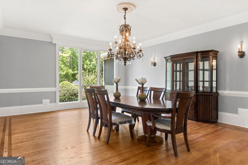 Photo 9 of 335 Birkdale Drive