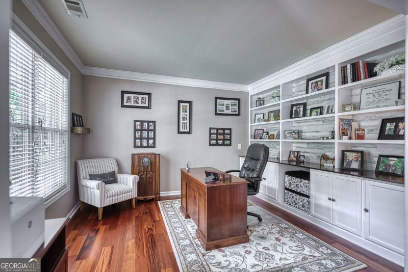 Photo 11 of 924 Buckhorn Bend