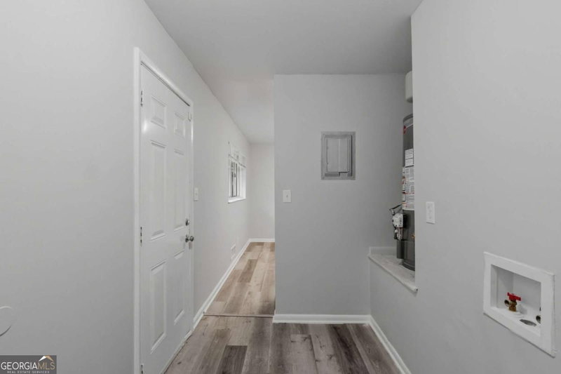 Photo 11 of 8317 Kendrick Road