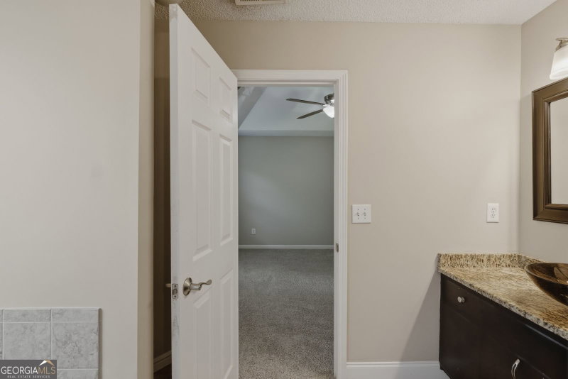 Photo 23 of 3125 Brookfield Drive
