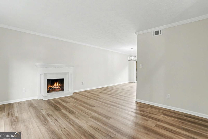 Photo 6 of 1074 New Haven Drive SW